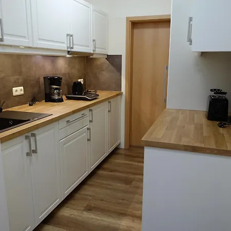 公寓 Apartment-haus Am Jakobsweg 包岑