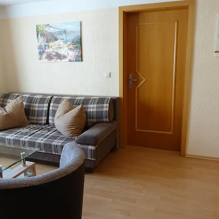 Apartment-haus Am Jakobsweg 包岑